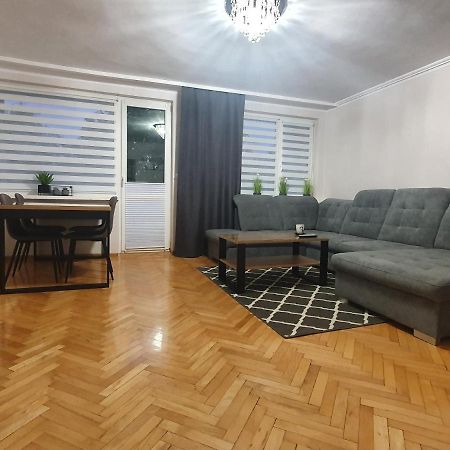 Apartamentyprzymorzu Drzymaly Blisko Dworca Kolobrzeg Exterior photo