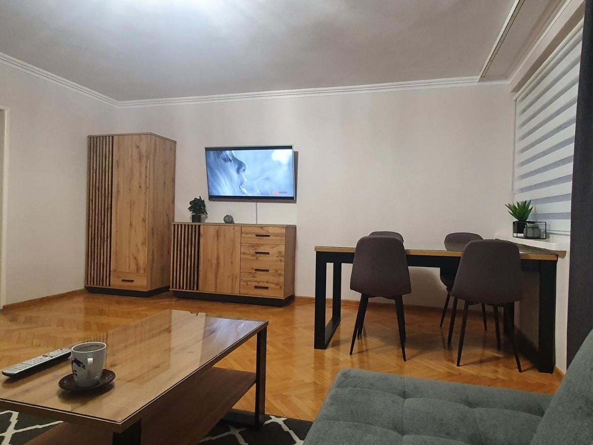 Apartamentyprzymorzu Drzymaly Blisko Dworca Kolobrzeg Exterior photo