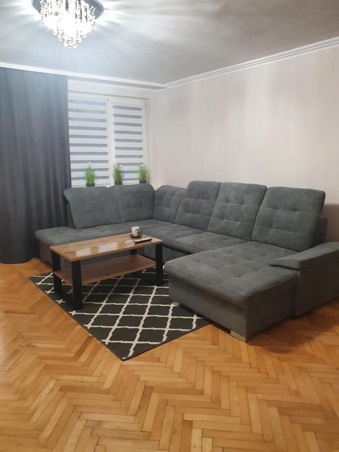 Apartamentyprzymorzu Drzymaly Blisko Dworca Kolobrzeg Exterior photo