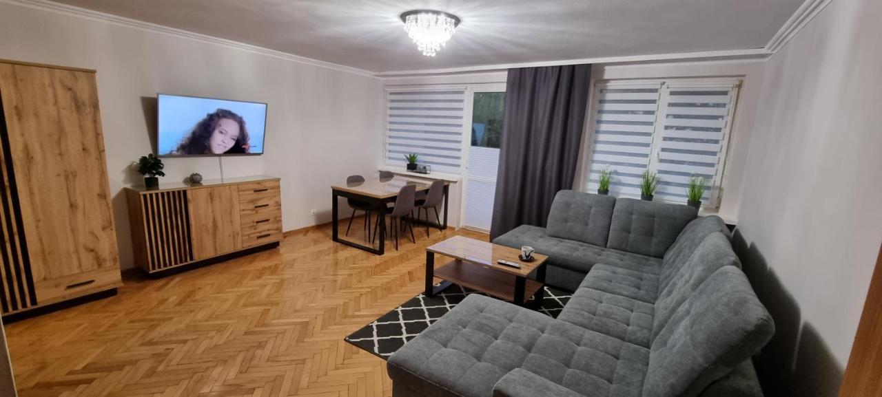 Apartamentyprzymorzu Drzymaly Blisko Dworca Kolobrzeg Exterior photo